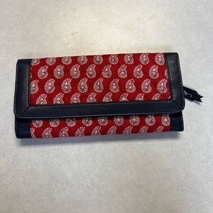 Vera Bradley Red Paisley Bandana Pattern Trifold Wallet (pre-owned)